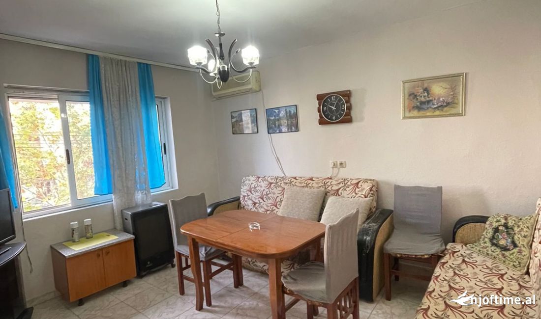 Shtepi me qera Apartament ne Tirane, 2+1, Mobilimi E mobiluar, Pagesa 430  Euro.