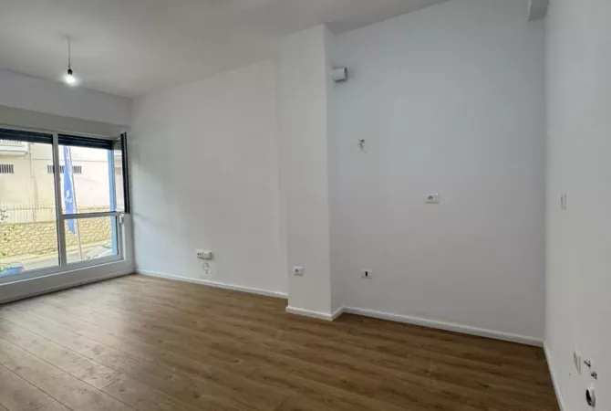 Shitet Super Apartament 1+1+ballkon 83 milion lek Rezidenca OXA Fresk, Tirane 