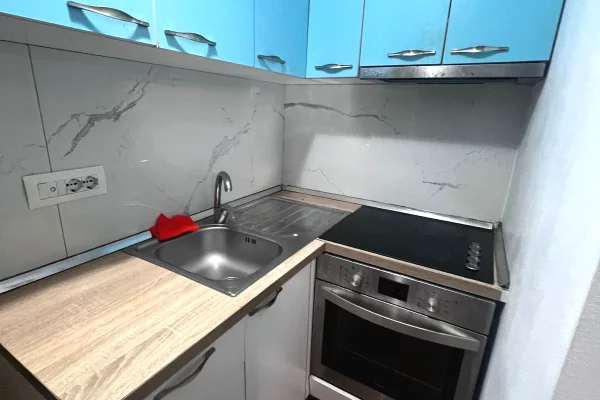 Shtepi ne shitje Apartament ne Tirane, Garsoniere, Mobilimi E mobiluar, Pagesa 55,000  Euro.