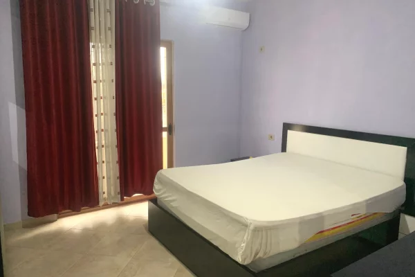 Jepet me qera Apartament  2+1+parkim+oborr, Syri Tv, Astir