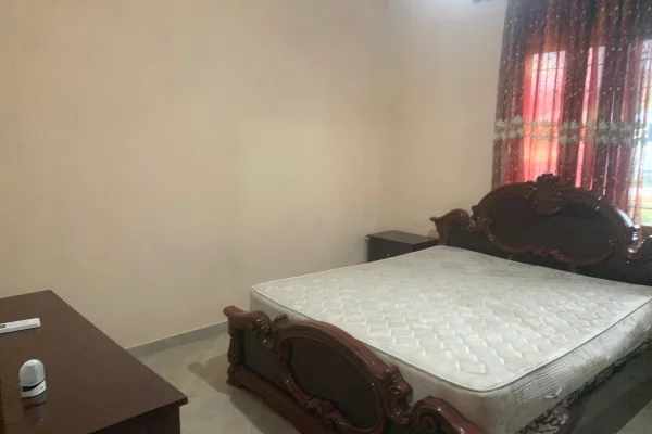 Shtepi me qera Apartament ne Tirane, 2+1, Mobilimi E mobiluar, Pagesa 400  Euro.