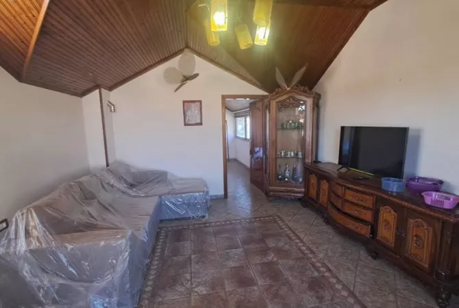 Shtepi me qera Shtepi Private ne Tirane, 1+1, Mobilimi E mobiluar, Pagesa 480  Euro.