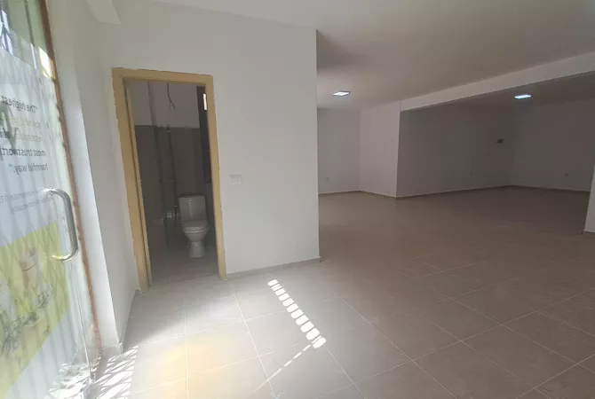 Business Property for Rent 1+1 in Tirana - 600 Euro