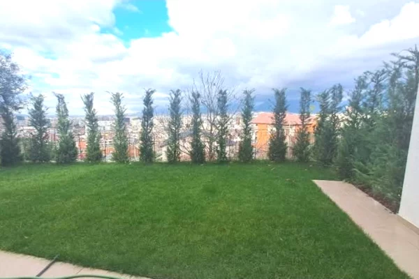 Shtepi ne shitje 2+1 ne Tirane - 270,000 Euro