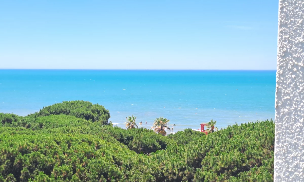 Shtepi ne shitje Apartament ne Durres, 2+1, Mobilimi E mobiluar, Pagesa 140,000  Euro.