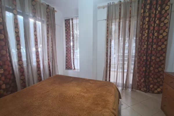 Shtepi me qera Apartament ne Durres, 2+1, Mobilimi E mobiluar, Pagesa 500  Euro.