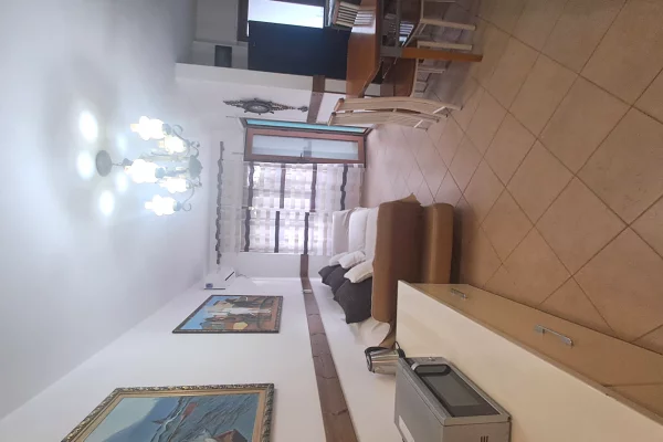 Shtepi me qera Apartament ne Durres, 2+1, Mobilimi E mobiluar, Pagesa 500  Euro.