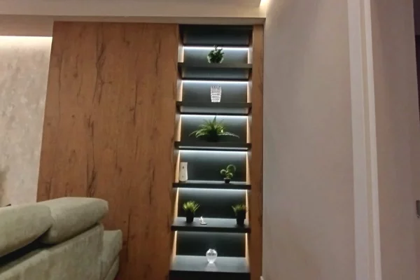 Shtepi ne shitje Apartament ne Tirane, 2+1, Mobilimi E mobiluar, Pagesa 280,000  Euro.