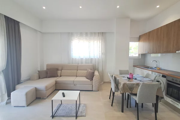 Shtepi ne shitje Apartament ne Durres, 1+1, Mobilimi E mobiluar, Pagesa 85,000  Euro.