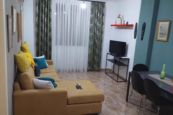 Appartamento in vendita a Durazzo 1+1, Arredato