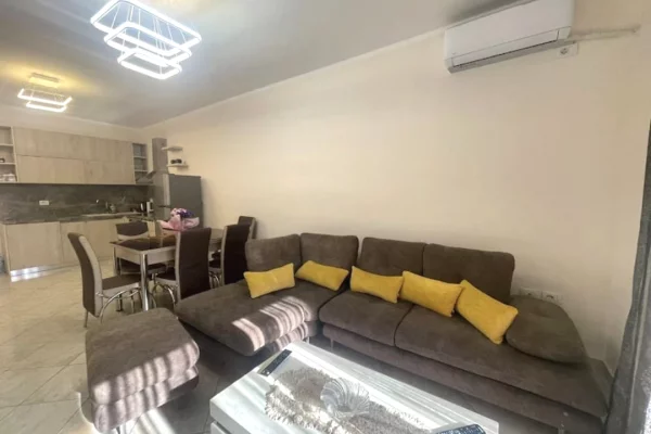 House for Rent 2+1 in Tirana - 700 Euro