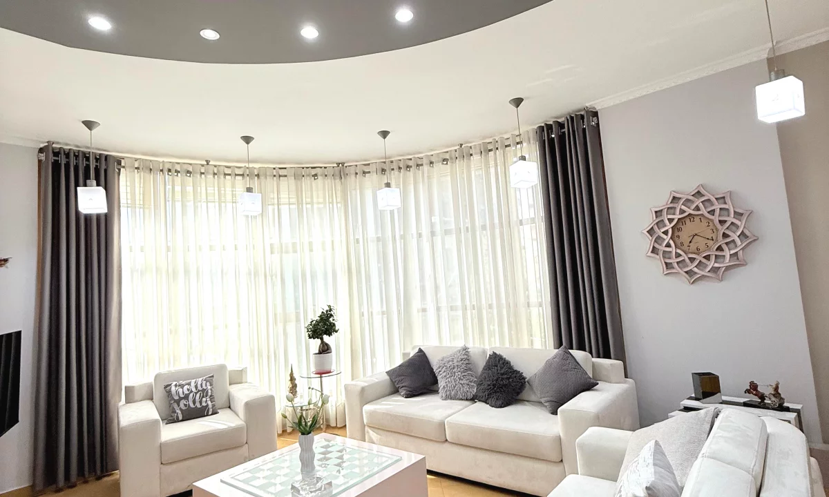 Shtepi me qera Shtepi Private ne Tirane, 2+1, Mobilimi E mobiluar, Pagesa 1,500  Euro.