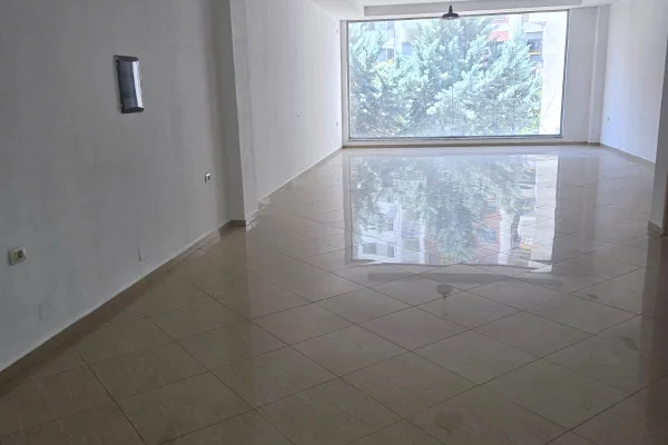 Ambient biznesi 100 m2 - Buze Unazes 