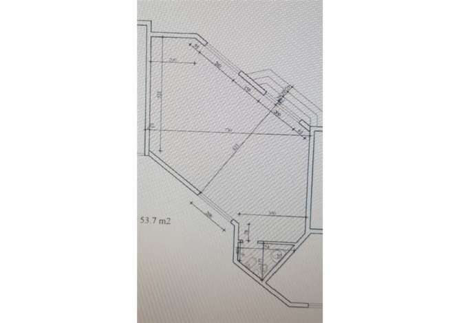 Business Property in Sale 1+1 in Tirana - 95,000 Euro