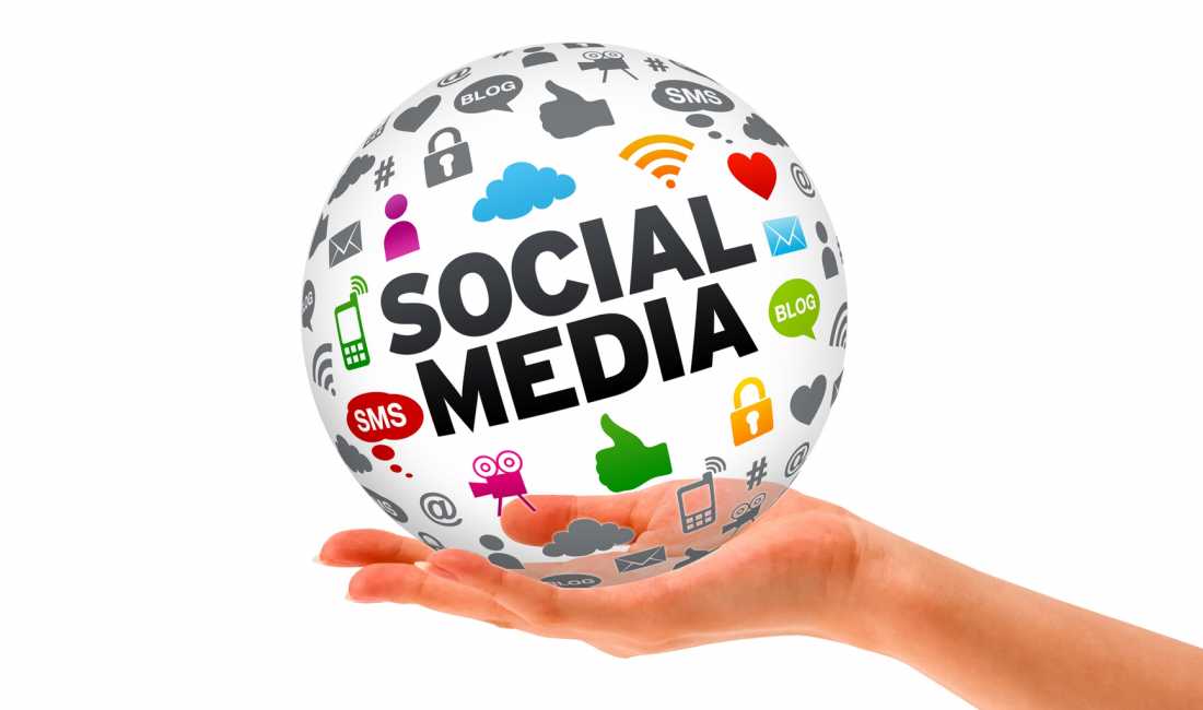 Crown Marketing Albania ofron sherbimet per Digital Marketing per biznese, Social Media Profil Managment etj.