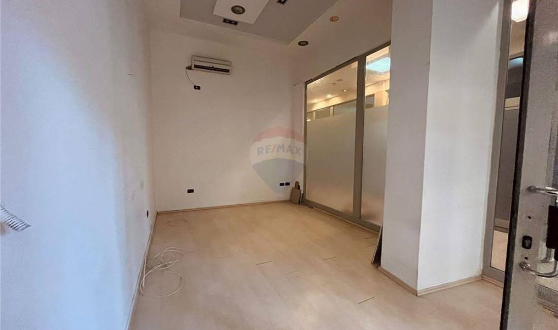 Jepet me qira ambient biznesi ne Qender!