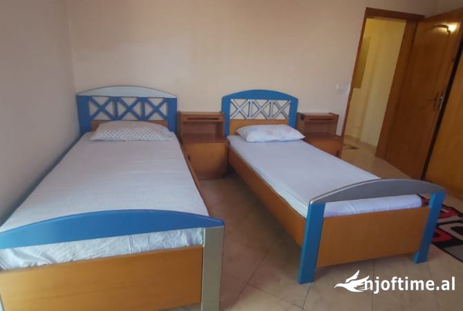 Appartamento in affitto a Durazzo 2+1, Arredato