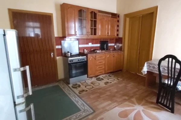 Casa privata/Indipendente in affitto a Durazzo 2+1, Arredato