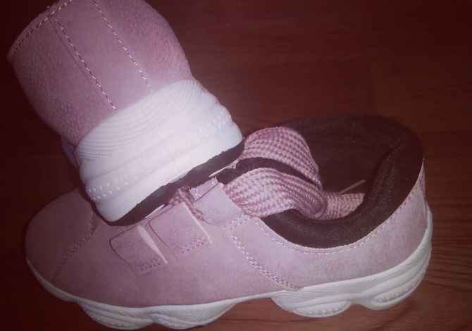 Veshje dhe Aksesor per te Rritur ne Tirane - 0 Leke