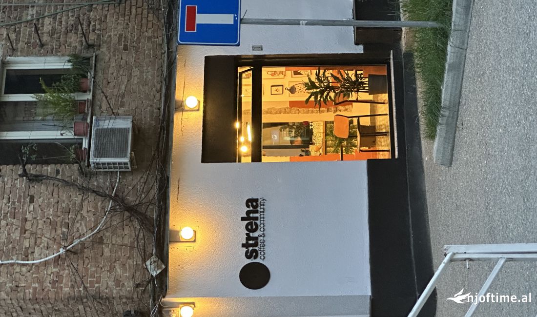 Njoftime Pune ne Tirane, Profesioni Banakiere , Me eksperience, Pagesa 50,000  Leke.