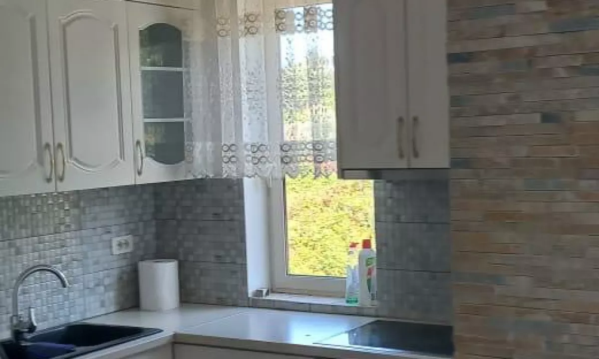 Shtepi me qera Apartament ne Tirane, 1+1, Mobilimi E mobiluar, Pagesa 370  Euro.