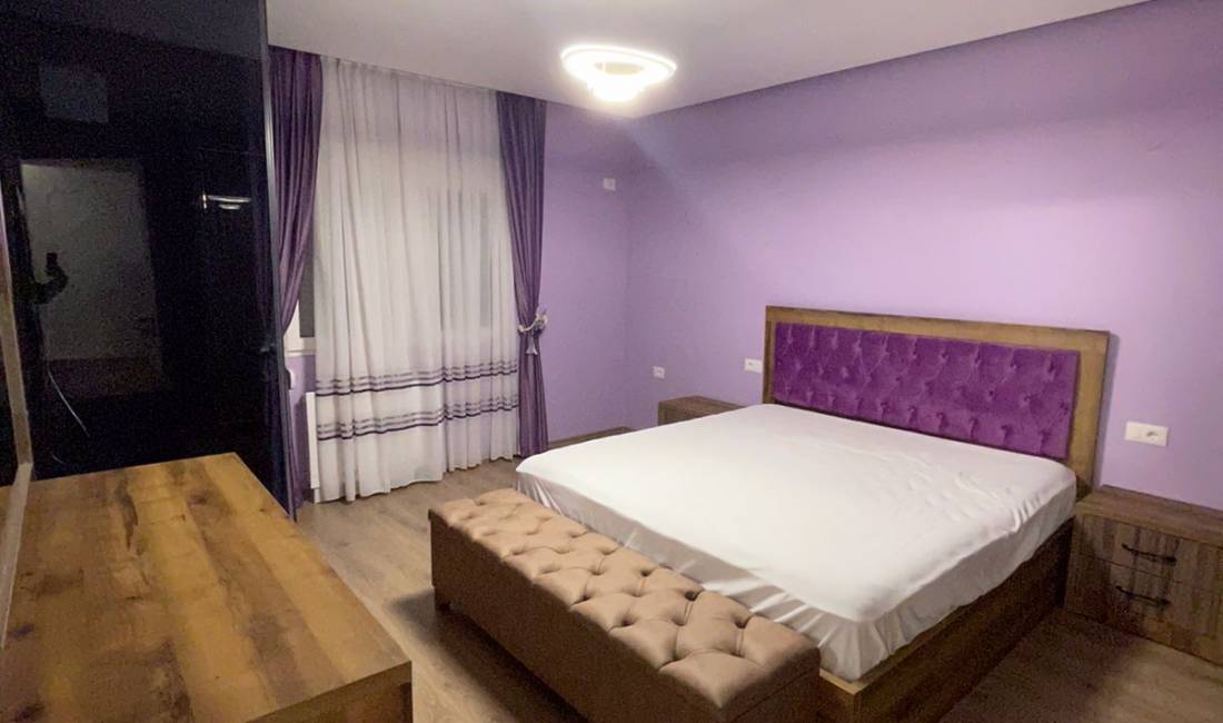 Shtepi me qera Apartament ne Tirane, 2+1, Mobilimi E mobiluar, Pagesa 600  Euro.