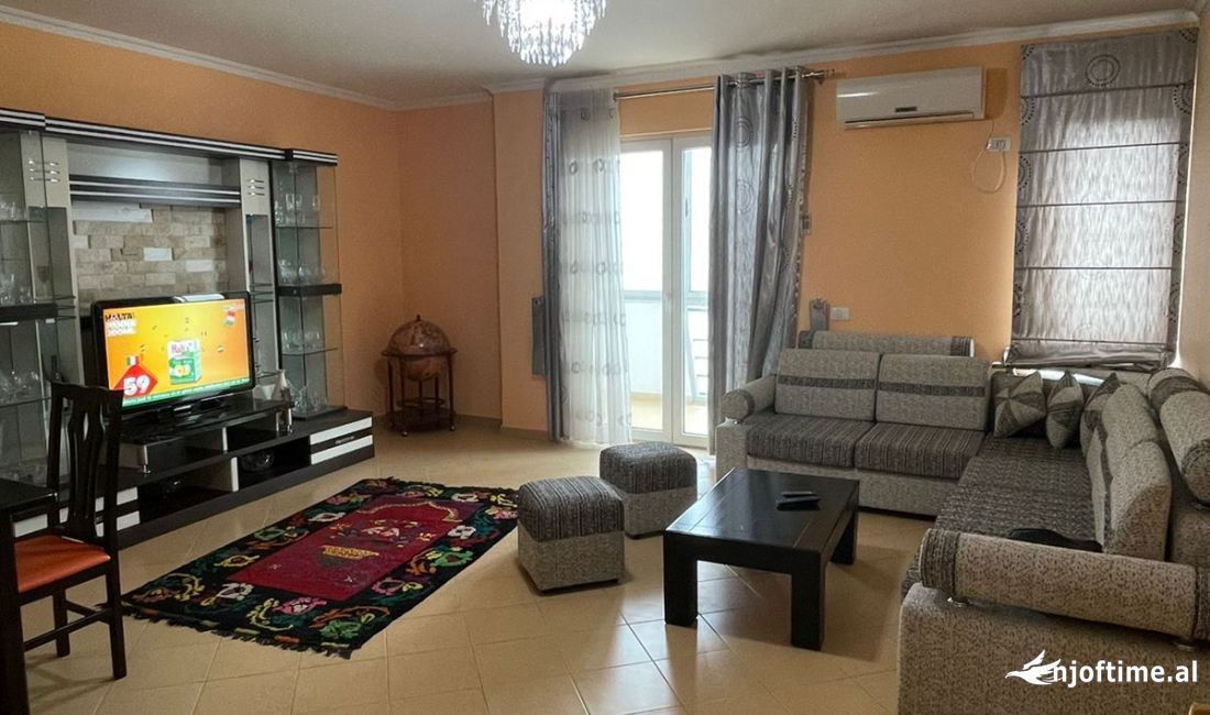 Shtepi me qera Apartament ne Tirane, 2+1, Mobilimi E mobiluar, Pagesa 45,000  Leke.