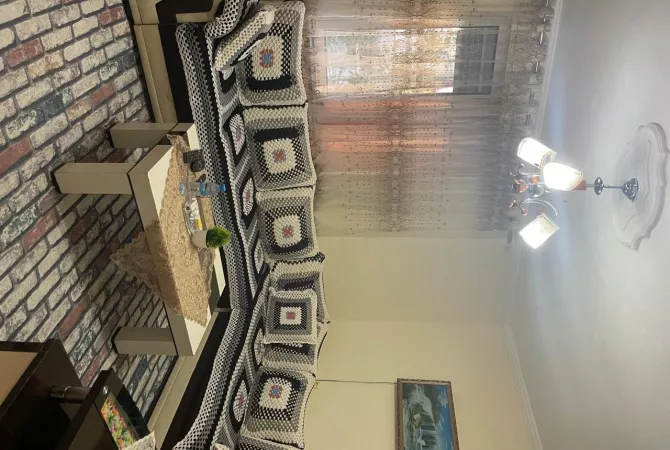 Shtepi me qera Apartament ne Tirane, 2+1, Mobilimi E mobiluar, Pagesa 42,000  Leke.