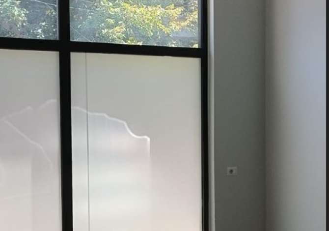 Ambient biznesi me qera 1+1 ne Tirane - 1,000 Euro