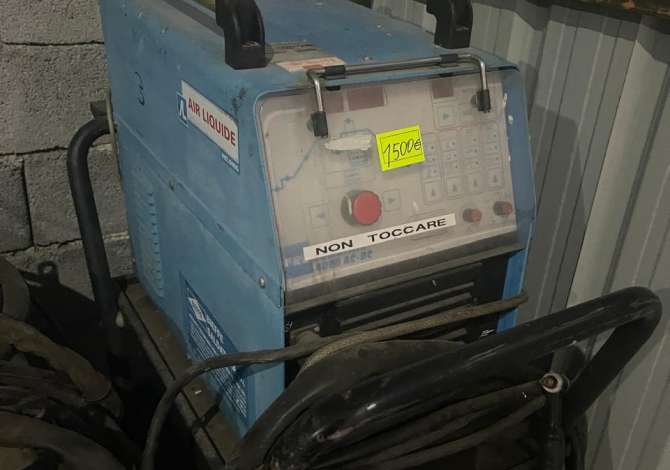 Pajisje biznesi ne shitje ne Lezhe - 1,500 Euro