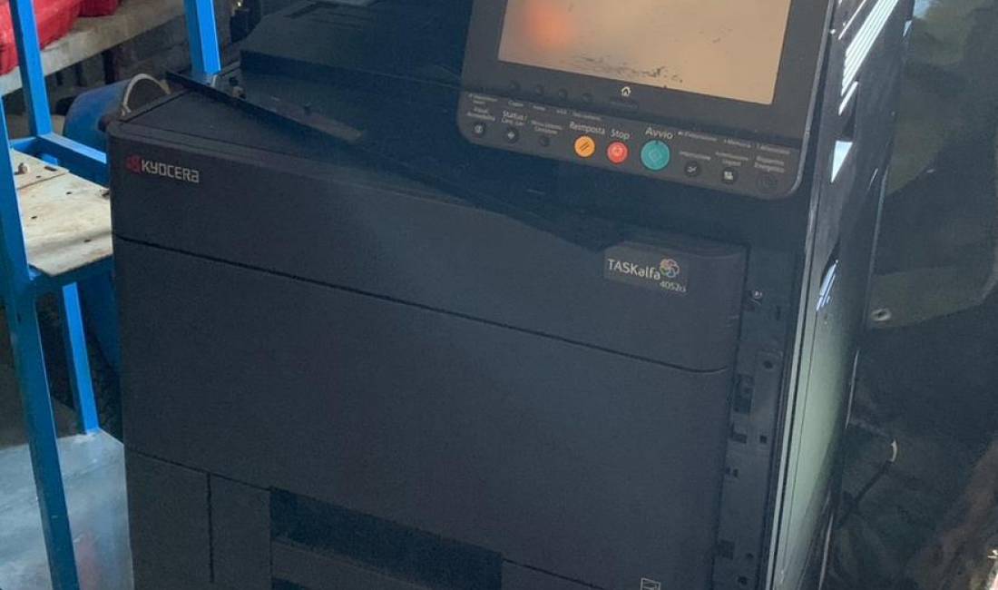 Shitet Printer Printer Kyocera Taskalfa 4052ci A3 color cmimi okazion 2000 Euro 