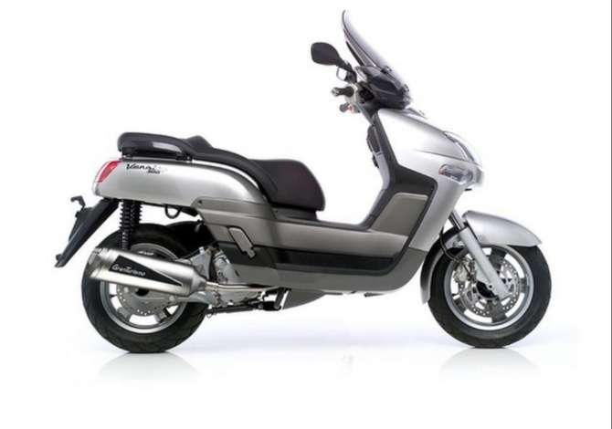 Moto e Scooter in vendita a Alessio - 1,900 Euro