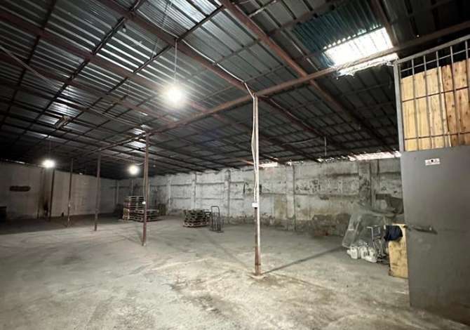 Ambient biznesi me qera 4+1 ne Tirane - 1,200 Euro