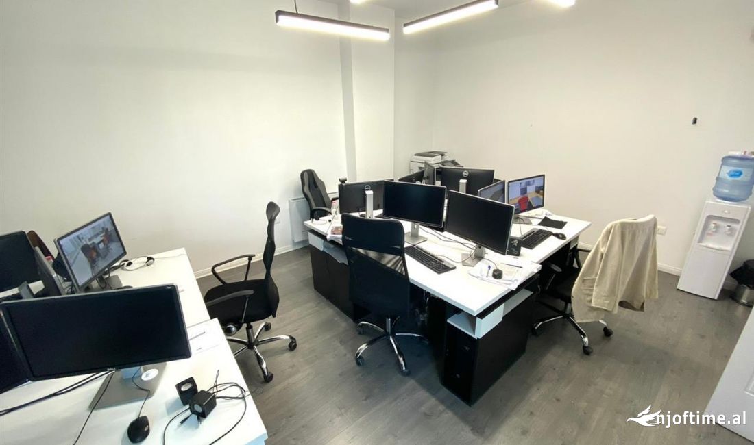 🏡 Jepet ambient biznesi me qira te Kompleksi Square 21