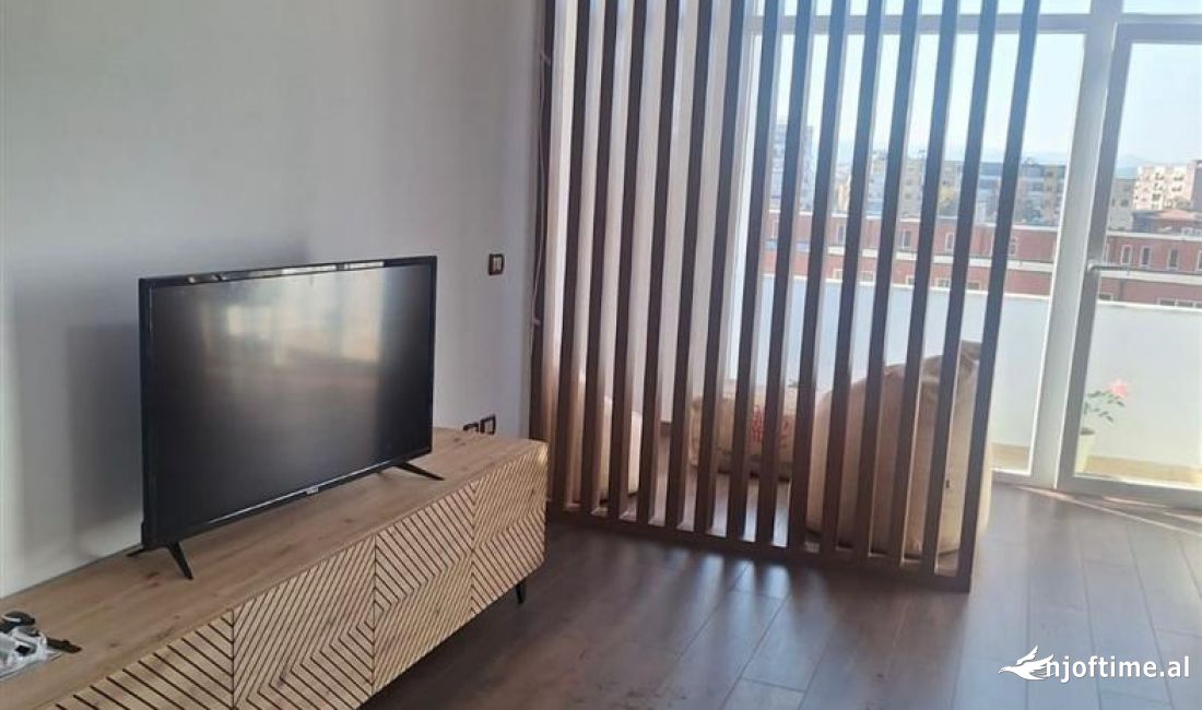 Shtepi ne shitje Apartament ne Tirane, 2+1, Mobilimi Bosh, pa mobiluar, Pagesa 175,000  Euro.