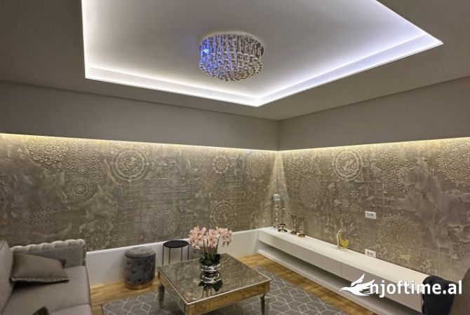 🏡 Shitet apartament 3+1 te Rruga e Elbasanit 