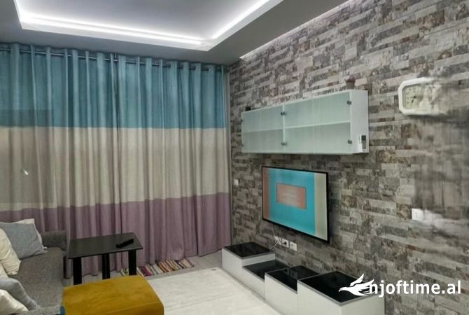 Shtepi me qera Apartament ne Tirane, 2+1, Mobilimi E mobiluar, Pagesa 750  Euro.