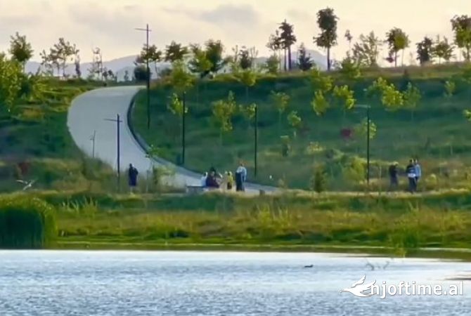 🏡 Shitet apartament 2+1 te Kompleksi Aluna, Paskuqan. Mundesi me Keste