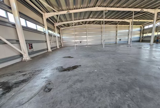 Business Property for Rent 4+1 in Tirana - 5,000 Euro