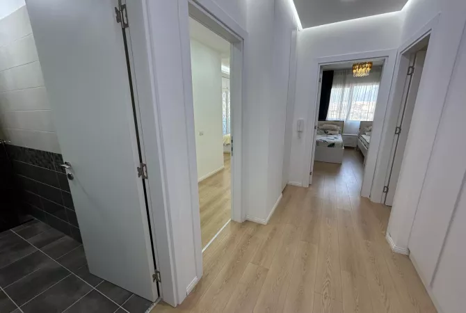 Shtepi me qera Apartament ne Tirane, 2+1, Mobilimi E mobiluar, Pagesa 900  Euro.