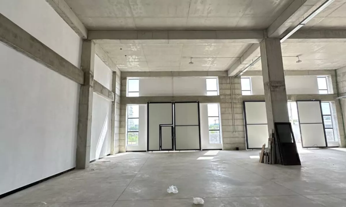 🏡 Jepet Kapanon industrial me qira ne Kashar, prane Top Chanell