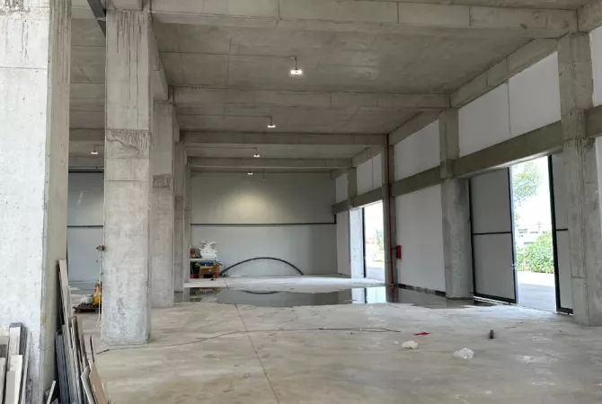 🏡 Jepet Kapanon industrial me qira ne Kashar, prane Top Chanell