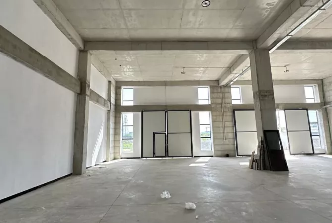 🏡 Jepet Kapanon industrial me qira ne Kashar, prane Top Chanell