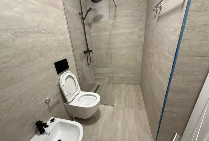 Shtepi me qera Apartament ne Tirane, 2+1, Mobilimi E mobiluar, Pagesa 1,700  Euro.