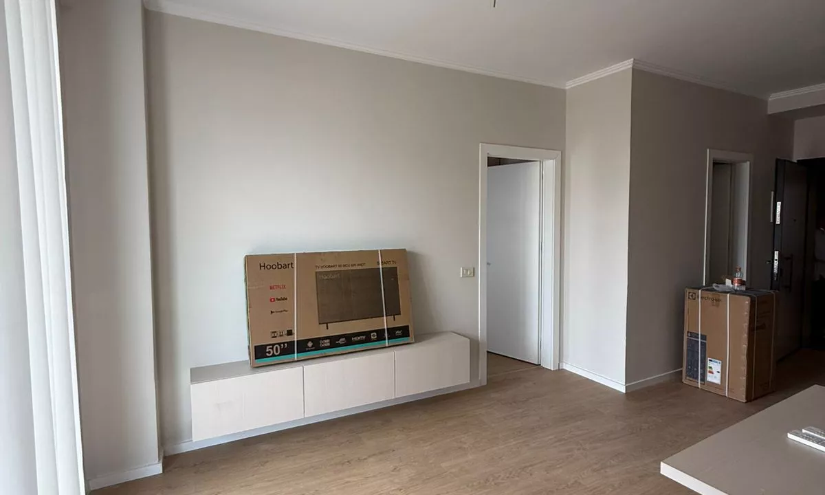 Shtepi me qera Apartament ne Tirane, 1+1, Mobilimi E mobiluar, Pagesa 700  Euro.