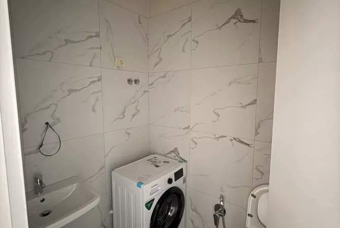 Shtepi me qera Apartament ne Tirane, 1+1, Mobilimi E mobiluar, Pagesa 700  Euro.