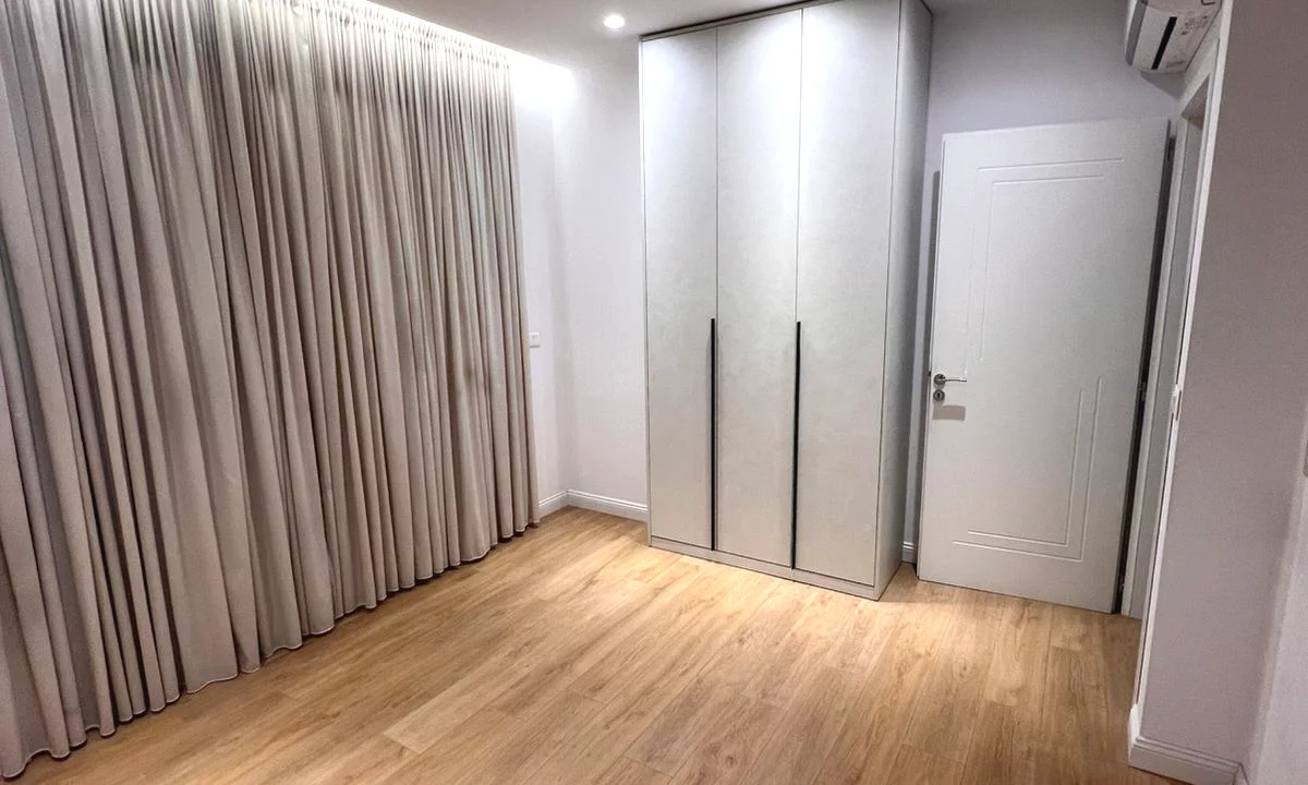 Shtepi me qera Apartament ne Tirane, 2+1, Mobilimi E mobiluar, Pagesa 850  Euro.