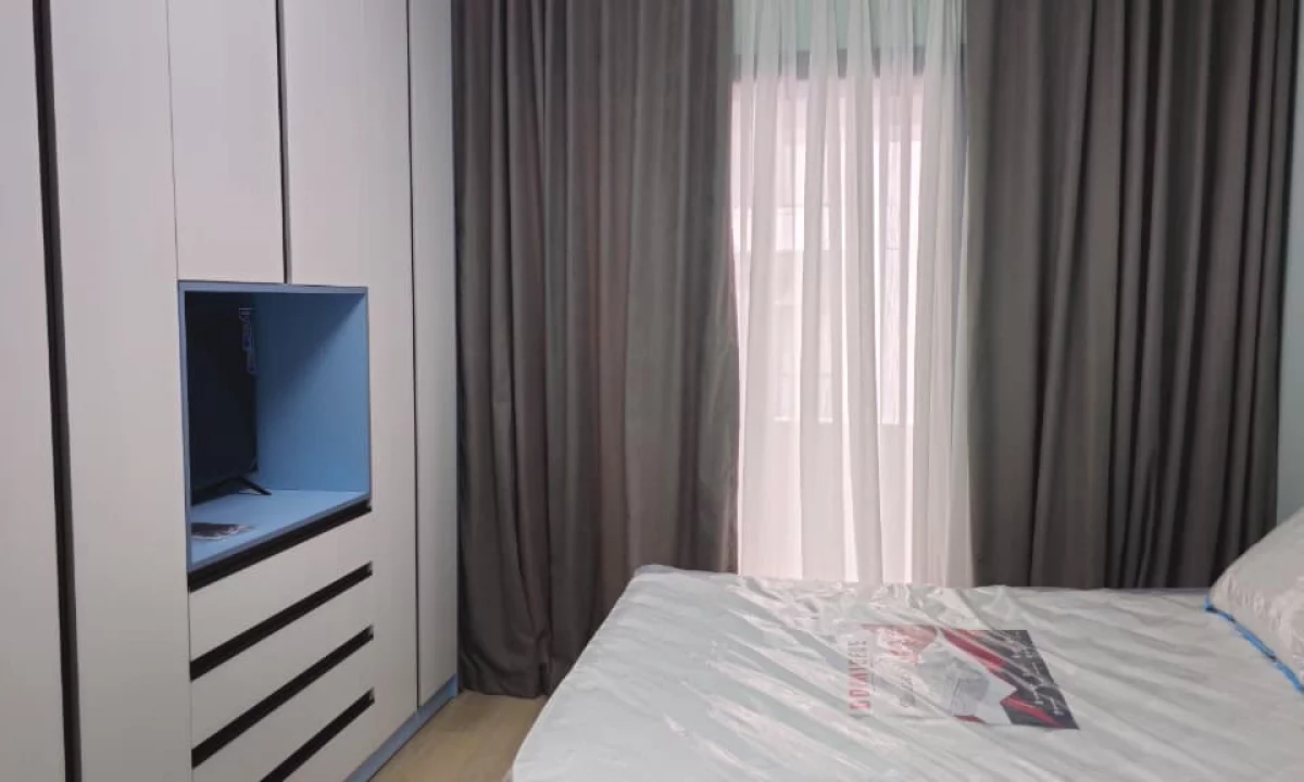 Shtepi me qera Apartament ne Tirane, 2+1, Mobilimi E mobiluar, Pagesa 1,200  Euro.