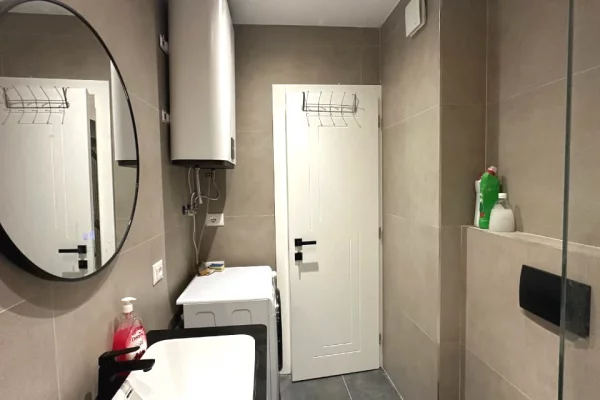 Shtepi me qera Apartament ne Tirane, 2+1, Mobilimi E mobiluar, Pagesa 800  Euro.