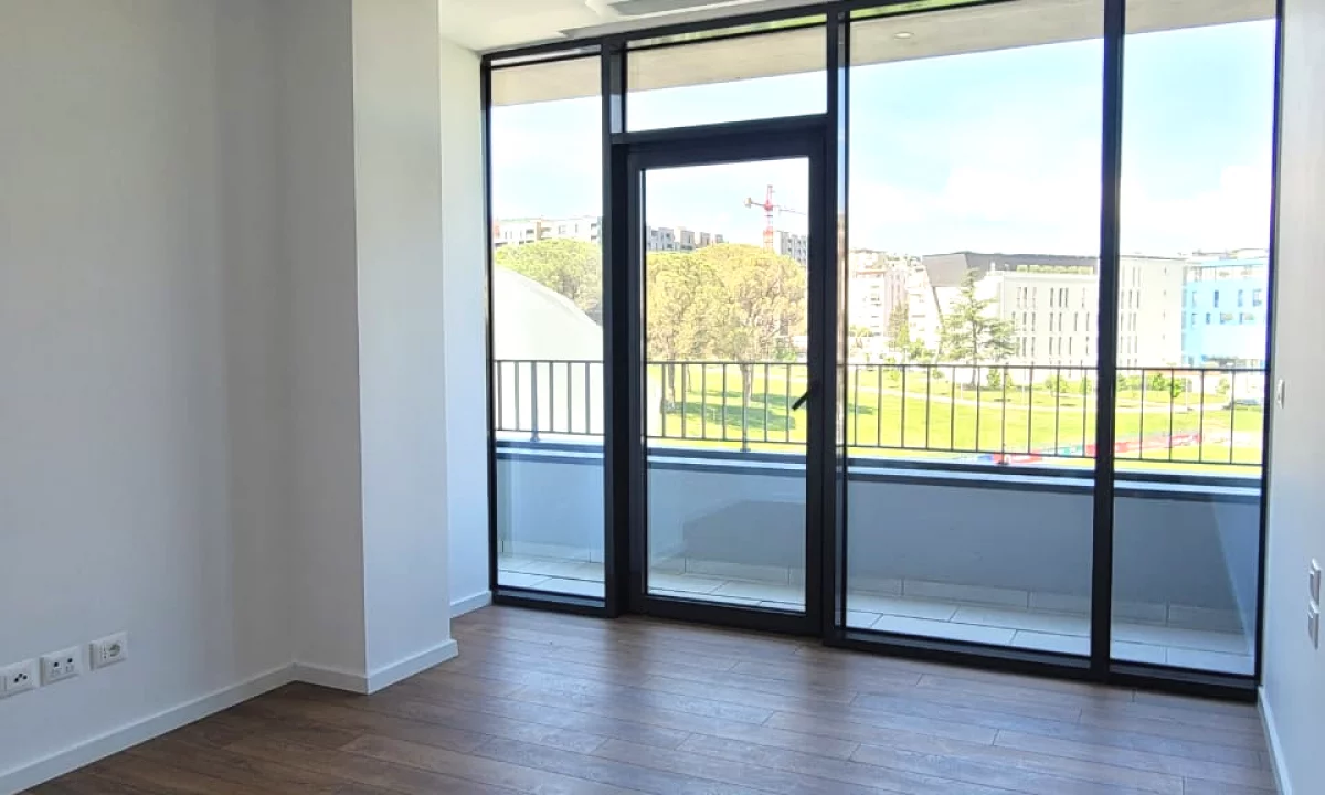 🏡 Jepet ambient biznesi me qira me parkim te Lake View